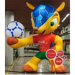 日本はW杯の&ldquo;死の組&rdquo;免れる、グループリーグ組み合わせ抽選会。