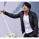 &ldquo;児童への性的犯罪&rdquo;で服役の英ロックバンドボーカリスト、刑務所で刺殺される