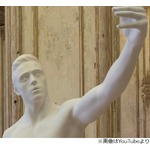 ユネスコが&ldquo;全裸像に下着&rdquo;謝罪