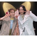 のん、ももクロ百田と笑顔でピース「とっても楽しかったよー」