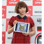 しょこたん人生初のショートカット、「50cmくらい」バッサリと。