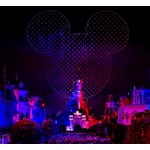 ディズニーランド・パリ、&ldquo;ドローンショー&rdquo;の世界記録を樹立