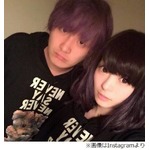 きゃりーとFukaseがペアルック、誕生日にラブラブツーショット公開。