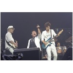 TUBEが&ldquo;満30歳&rdquo;盛大にお祝い、デビュー記念日に9年ぶり武道館LIVE。