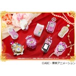 プリキュアのミニ変身アイテム、完全再現した9個セットを限定販売。