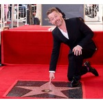 マコーレー・カルキン、ハリウッドの殿堂入り「メリークリスマス。ブタ野郎！」