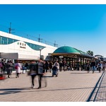 幕張の吉本の劇場に行く芸人「泣いてますよ、電車で」途中駅で降りなかった人間は&hellip;