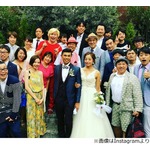 小島よしおが結婚パーティー、芸人仲間ら祝福