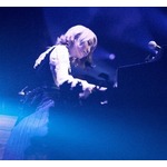 セカオワSaori、文芸誌で初エッセイ