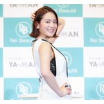 筧美和子が&ldquo;ドヤ顔&rdquo;ポーズで赤面