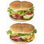 新生&ldquo;ピザバーガー&rdquo;2種で登場、特大サイズはそのままにパワーアップ。