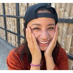 高橋メアリージュン、顔にたっぷり日焼け止め塗って&hellip;砂漠へ