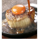 えのきの&ldquo;根元&rdquo;をステーキに、抜群の歯応えと高糖度の加藤えのきで。