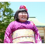 吉本新喜劇の女性初座長を現座長陣が祝福