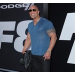 ロック様、米大統領選立候補を真剣に検討