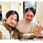 岡田准一「彼と出会えて孤独から解消された」、&ldquo;超人タマキ&rdquo;玉木宏と2ショット