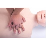 &ldquo;家族前で心停止&rdquo;助からず？ 通行人や友人より心肺蘇生実施率低く。