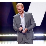 &ldquo;がん公表&rdquo;英チャールズ国王、1年4か月ぶりに息子ヘンリー王子と対面