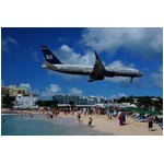 世界にある奇妙なビーチ15選、&ldquo;死ぬまでに行ってみたい&rdquo;基準で選定。