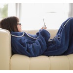 1000人のダメ人間の声から生まれた新&ldquo;着る毛布&rdquo;