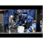 火災捜査の最前線、灰の中から「真実」掘り起こし◆警視庁の職人集団、原因究明の技とは