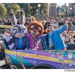 上戸彩、東京ディズニーランドにサプライズ登場「とても幸せな気持ちになりました」