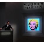 アンディ・ウォーホル作&ldquo;マリリン・モンロー肖像画&rdquo;250億円に