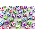 36年同番号買い続け8億円当籤、オーストラリアの夫婦のこだわりが結実。