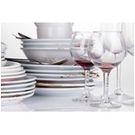 お代は皿洗いで払うレストラン、3日間＆90人限定の予約は即埋まる。