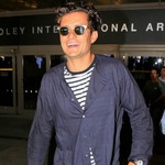 オーランド・ブルーム強制送還、インド政府が国賓招待も手違いで。