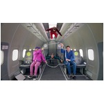 OK Go久々新作は&ldquo;無重力MV&rdquo;、宇宙飛行士訓練用の特別機内で撮影。