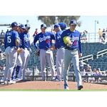 ドジャースの佐々木、満塁弾で４失点＝米大リーグ