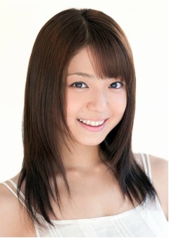 「花咲舞」で中村静香に熱視線、「あの!!飲み姿の子か!!」など反響。