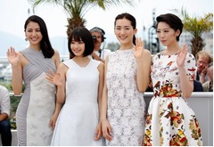 「海街」美人4人姉妹がカンヌ入り、綾瀬&長澤&夏帆&広瀬が感激。