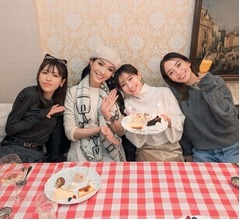 アンミカが“心の妹”田中みな実の誕生日祝う、若槻千夏&滝沢カレンと仲良し4ショット