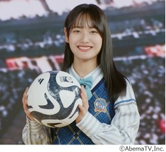 アイドルがサッカーの“スゴ技”披露、ドリブルで交わされた槙野智章「待って待って…」