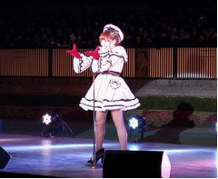 AKB48河西智美がソロ曲初披露、曲名「まさか」に会場どよめく。