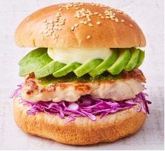 フレッシュネスが限定「立教ごちそうバーガー」