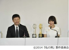 浅野忠信「ふみちゃんに感謝」、「私の男」モスクワ映画祭W受賞で会見。