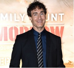トム・クルーズの人類初“宇宙撮影”映画、監督判明