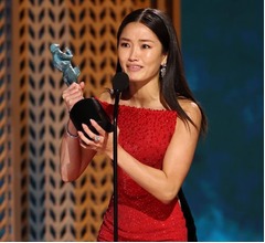 ビートルズ伝記映画“オノ・ヨーコ役”にアンナ・サワイ、「SHOGUN 将軍」で注目