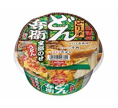 どリッチな“全部のせ”「日清のどん兵衛」