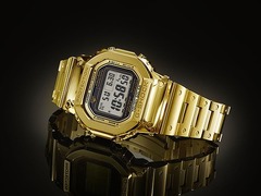 世界で1本“金無垢のG-SHOCK”、東京・表参道で世界初の展示へ。
