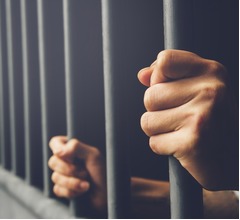 女性受刑者が男性受刑者と“一度も会わず”妊娠・出産…まさかすぎる経緯
