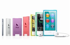 7色展開の新「iPod nano」発表、2.5インチディスプレイの縦長スタイル。