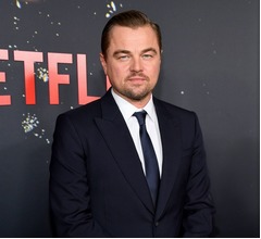 ディカプリオが“25歳以下”の交際ルール捨てた？ 「26歳恋人にプロポーズ」説が話題に