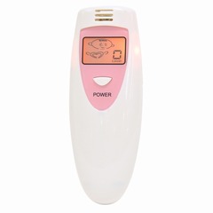 息5秒で測定の口臭チェッカー、電池込み44gで持ち運びもカンタン。