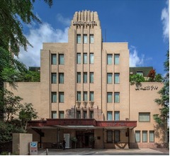 明治大学が「山の上ホテル」の土地と建物取得、ホテル機能は継続へ