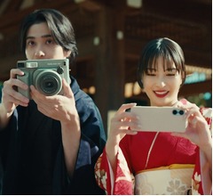 広瀬すず＆横浜流星の「お正月を写そう♪」新作、年々深まる2人の仲の良さにも注目