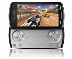 プレステ携帯「XPERIA PLAY」を正式発表、北米市場向けに3月投入へ。